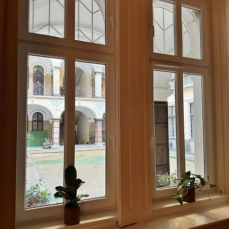Stay At Liz Budapest Central Esterno foto