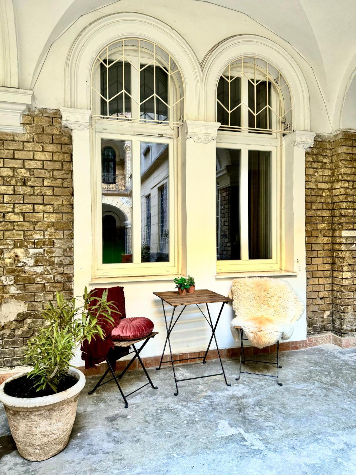 Stay At Liz Budapest Central Esterno foto